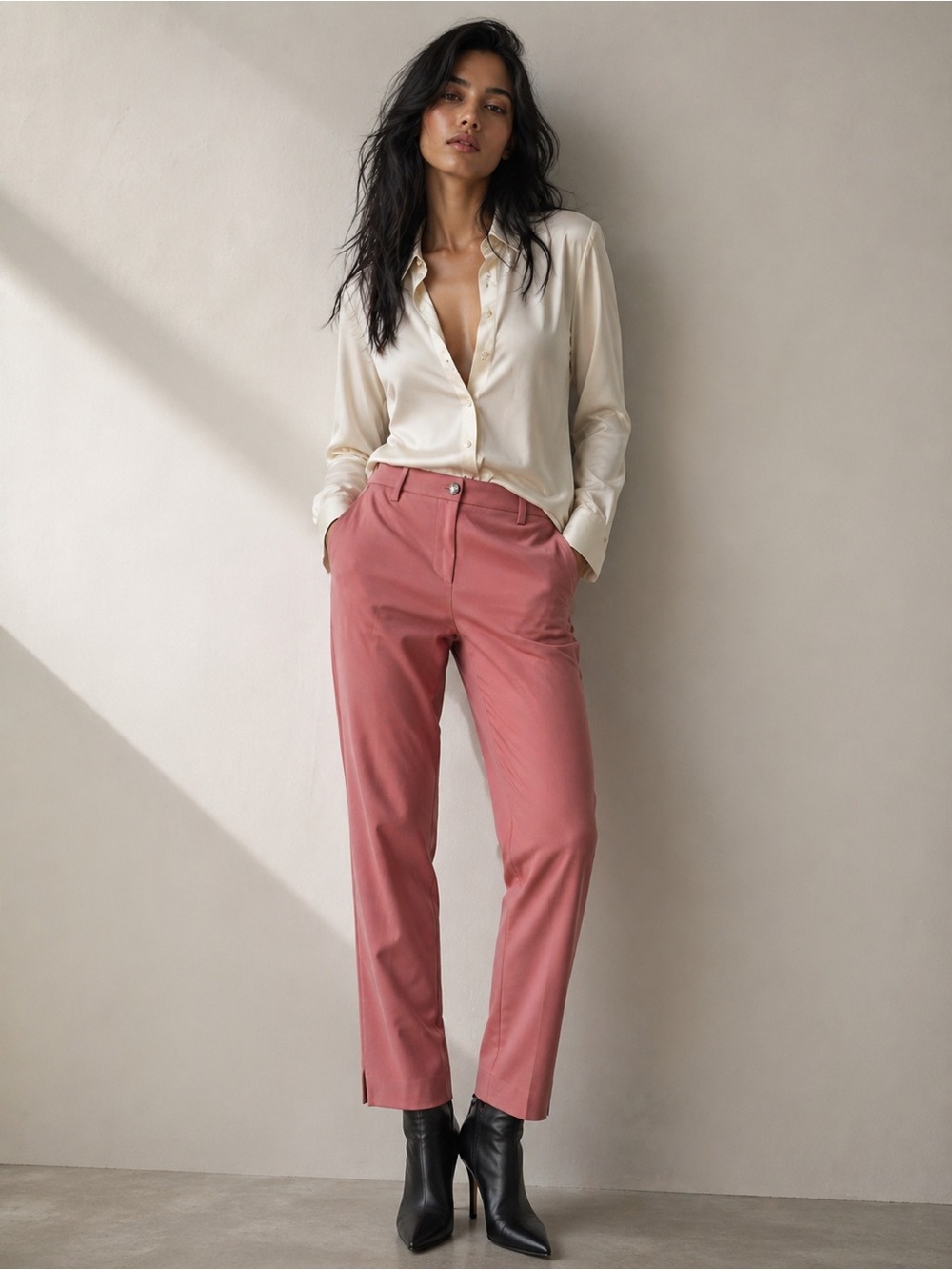 Closed Italian Luxury Women's Straight Pants - Sarandon